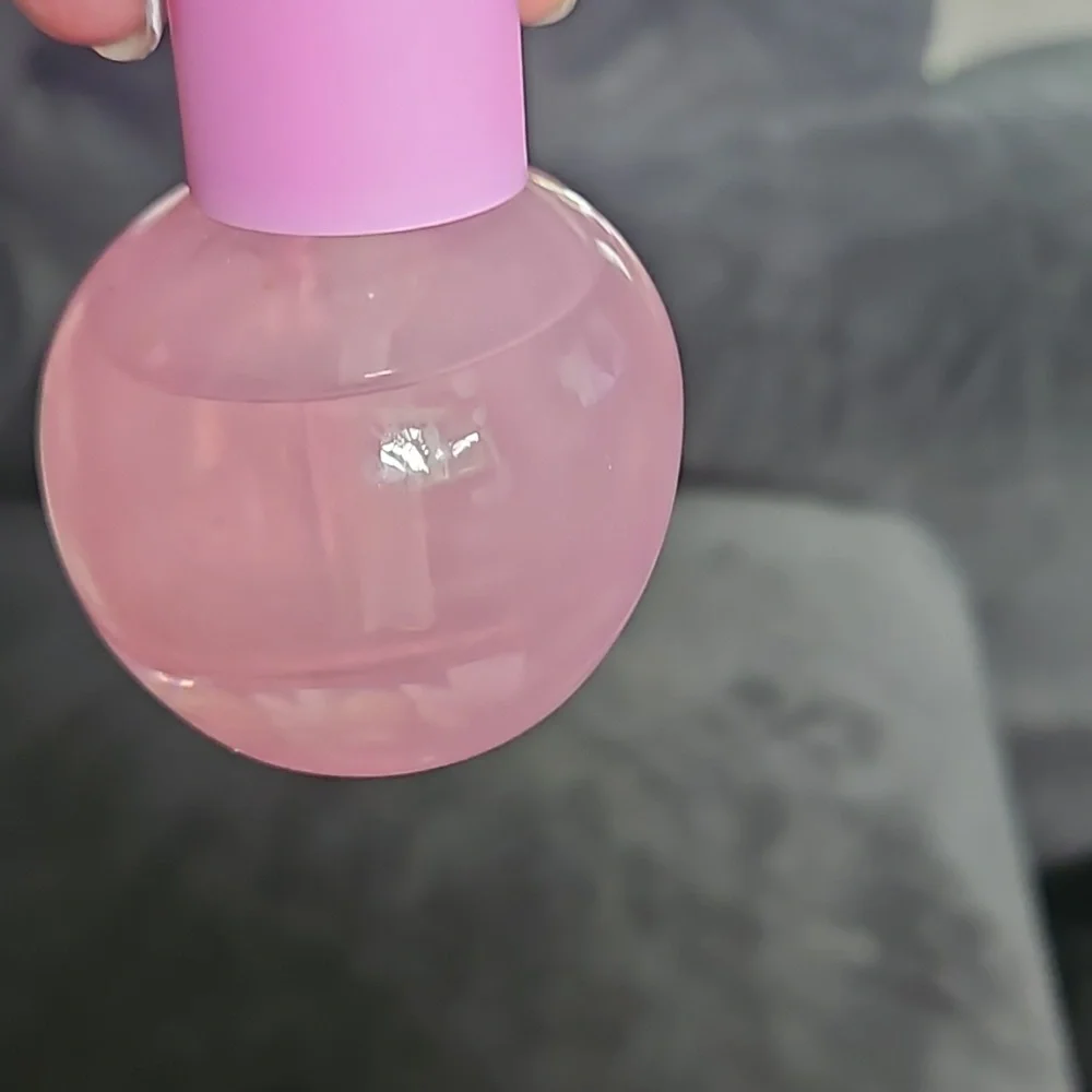 Glow Recipe - Picture 3 of 5